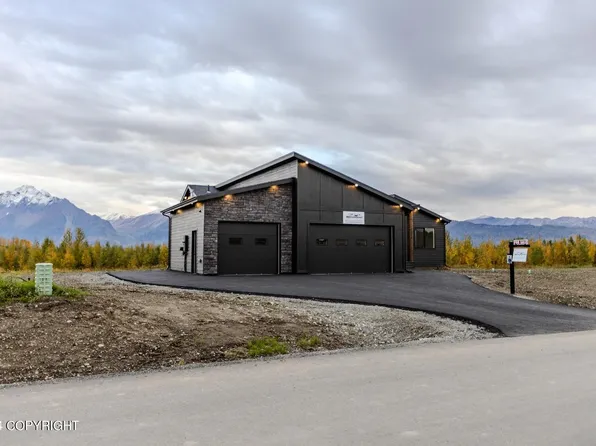 6884 E Preservation Dr, Palmer, AK 99645