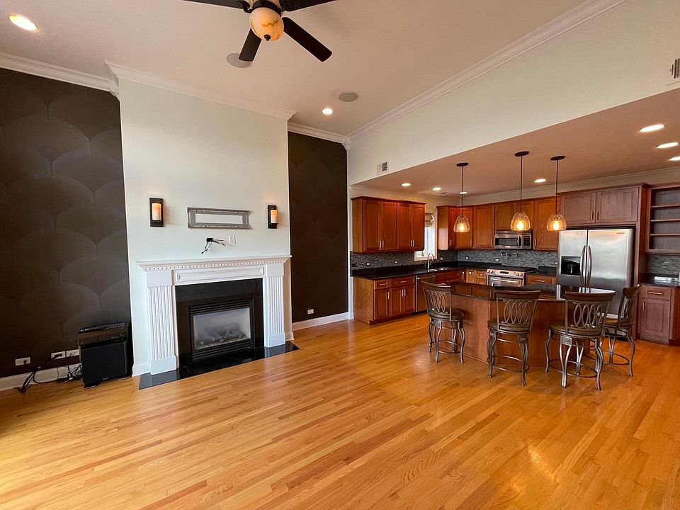 1st image of 5106 N Lincoln Ave #3S