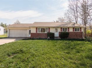 19157 Howe Rd, Strongsville, OH 44136