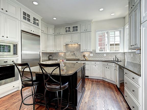 4th image of 6754 Darrells Grant Pl