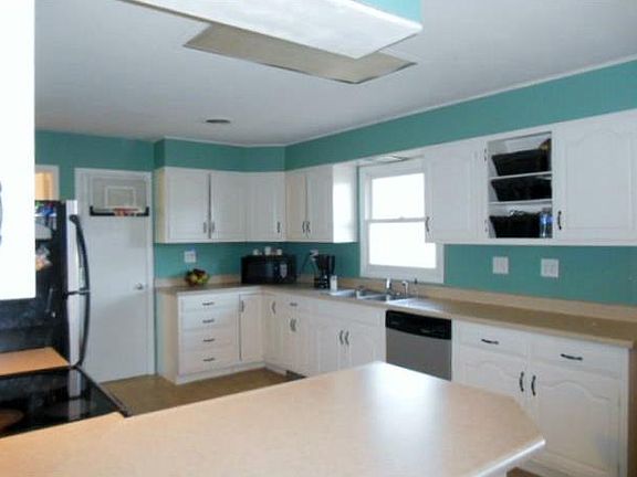 2nd image of 3005 N Old State Road 55