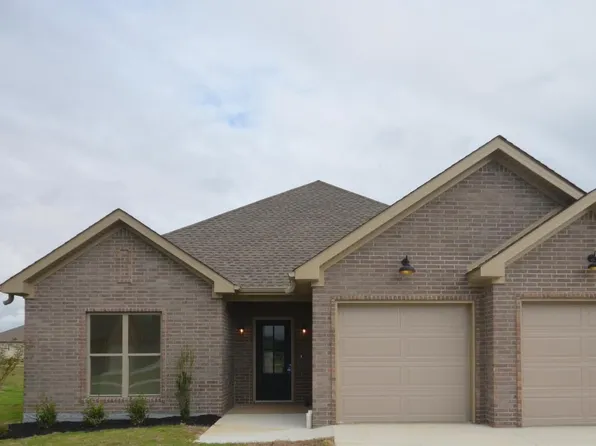 319 Hollis St, Bono, AR 72416