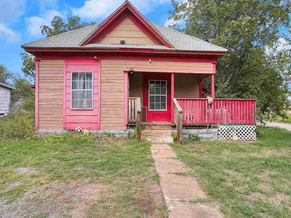 301 SW Summit Ave, Lawton, OK 73501