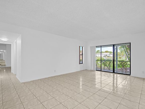2nd image of 1116 Green Pine Blvd APT F1