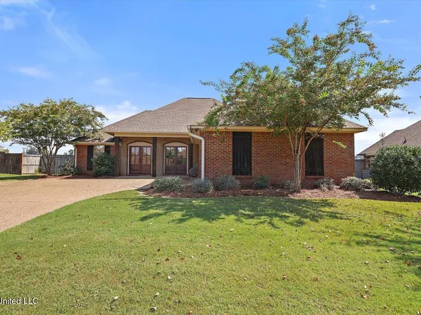 146 Lakeway Dr, Madison, MS 39110
