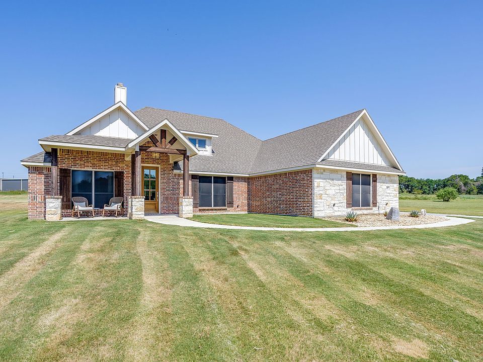 1st image of 4017 Crick Ct
