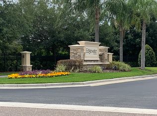 2528 Edgewater Falls Dr, Brandon, FL 33511