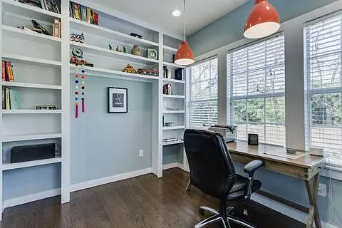419 W Lullwood Ave — Photo 11