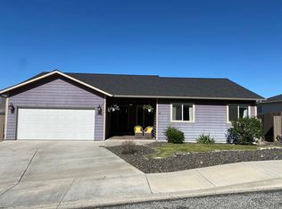3950 NE Vista Del Rey Dr., East Wenatchee, WA 98802