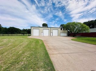 6454 Clear Creek Rd, Mabank, TX 75156