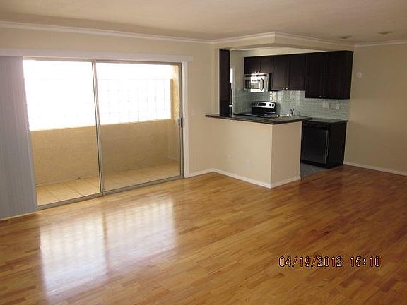 4th image of 423 S Holt Ave APT 304