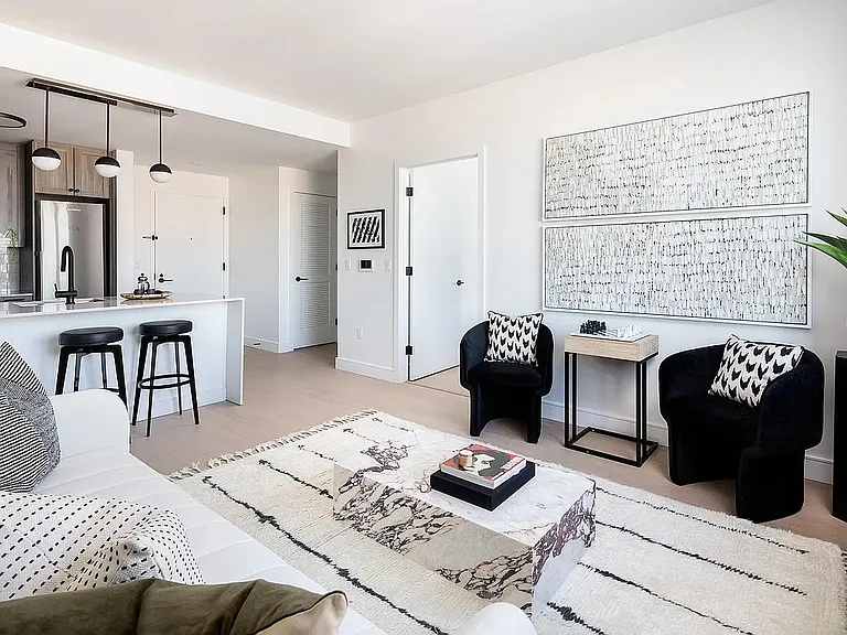 3620 Steinway St #Penthouse 3 — Photo 4