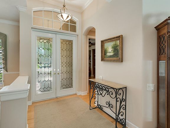 3rd image of 13689 Markham Hill Dr