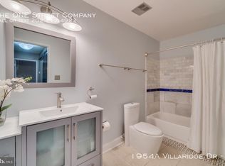 1954A Villaridge Dr #A, Reston, VA 20191