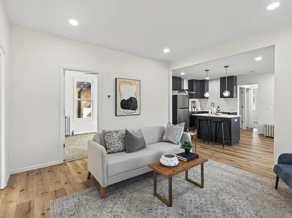 1730 5th St NE #B, Minneapolis, MN 55413