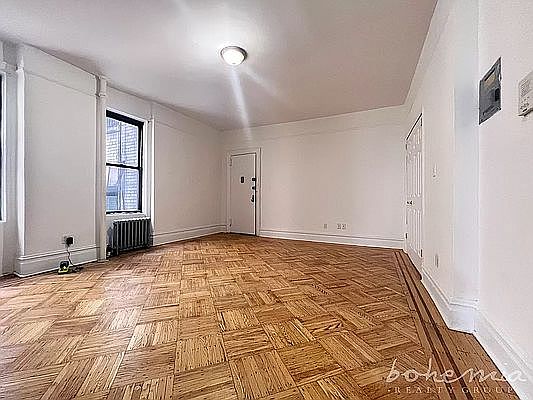 2nd image of 3427 Broadway #5B