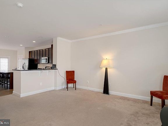 5th image of 1034 Wisdom Ct
