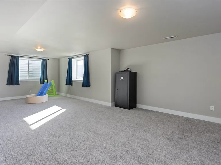 4960 Whisper Way — Photo 11