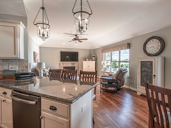 5th image of 24408 S Clydesdale Ct