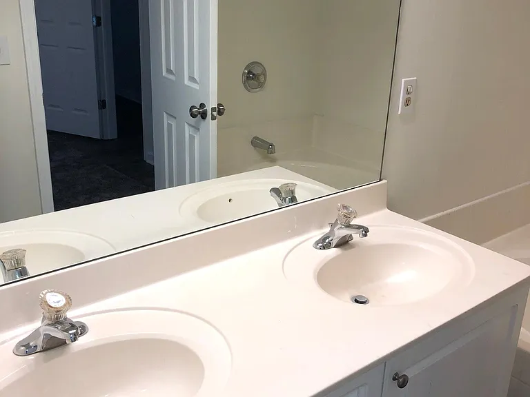 133 Lauren Wood Cir — Photo 19