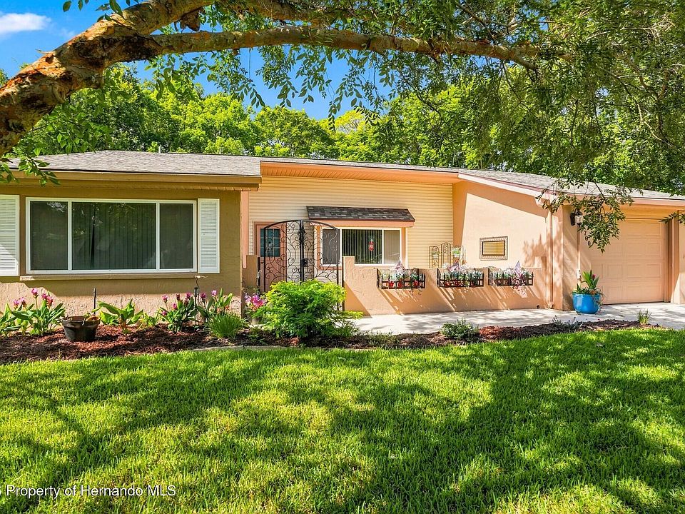 1st image of 8700 Powderhorn Row