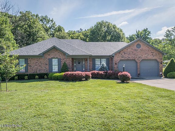 3rd image of 704 Plenmar Dr