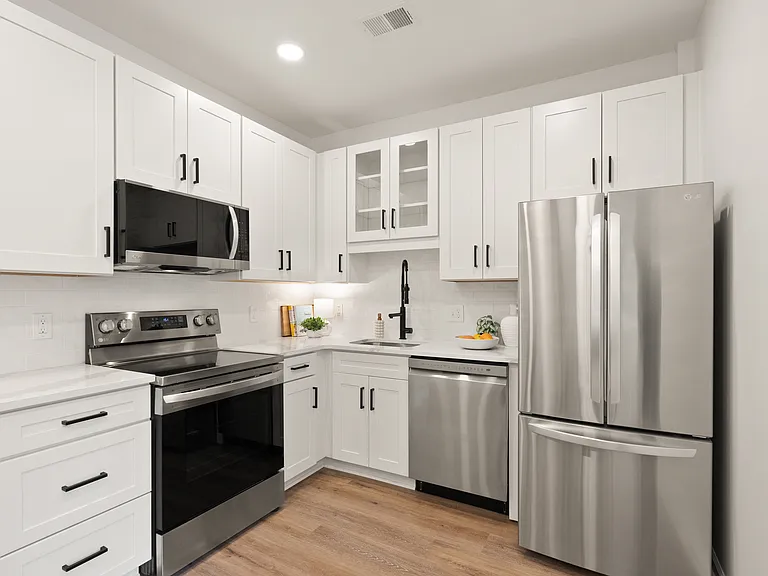 1138 Florida Ave NE #2 — Photo 4