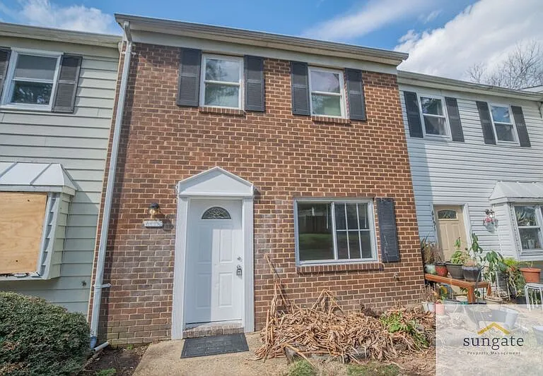 6449 Union Ct — Photo 1