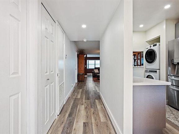 4th image of 10123 Sunrise Lakes Boulevard #307
