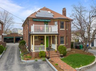 31 Jackson Ter, Newton, MA 02458