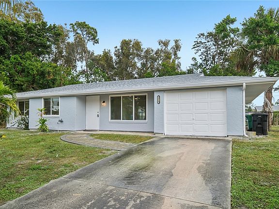 2nd image of 2325 SE Seafury Ln