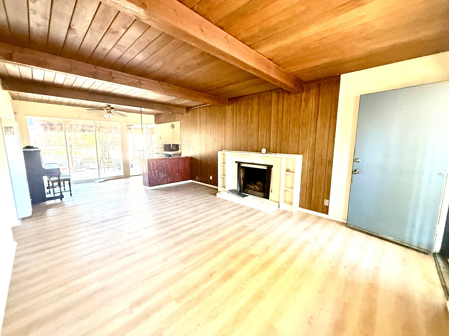 2 bed, 1191 sqft, $4,150 — Photo 3