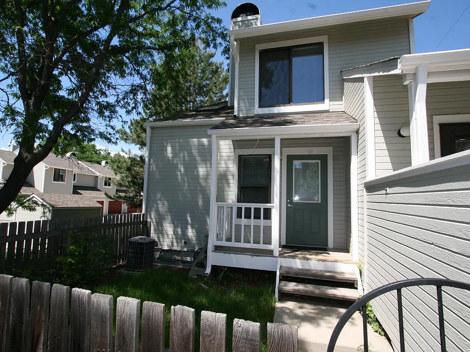 412 Owl Dr