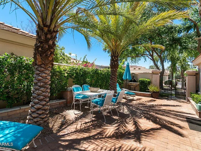 7799 E Oakshore Dr — Photo 3