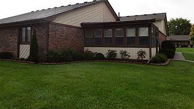 2nd image of 1222 Sycamore Dr