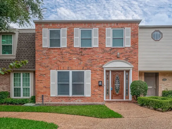 2047 Winrock Blvd #61, Houston, TX 77057