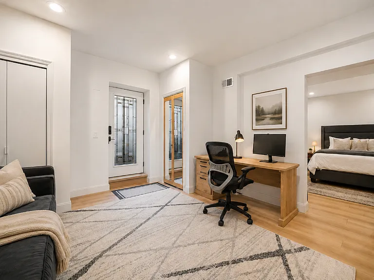 1233 Poplar Ave — Photo 33