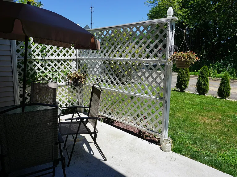 3219 Crystal Ct — Photo 11