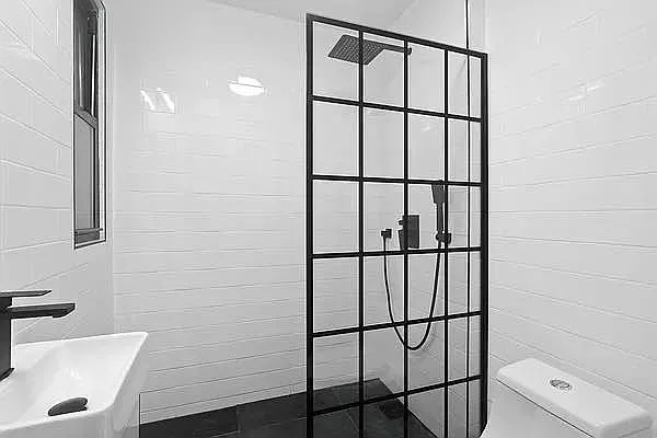 Rented by REAL New York | media 12