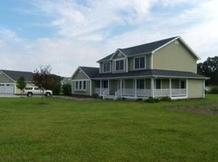 4440 Fairview Dr, Christiansburg, VA 24073