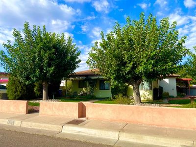 435 Dallas St NE, Albuquerque, NM, 87108