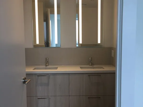 1 Grandview Blvd, Markham, ON