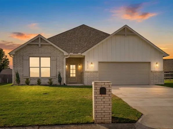 4230 Village Park Dr, Skiatook, OK 74070