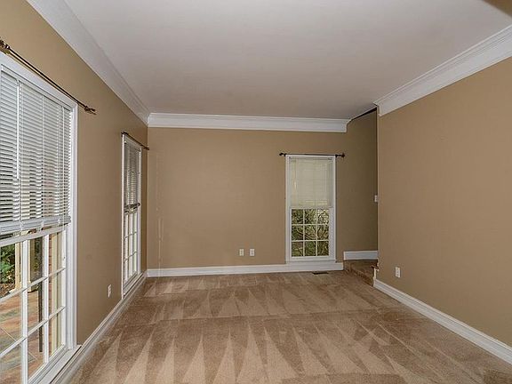 4th image of 2504 Garden Plum Way