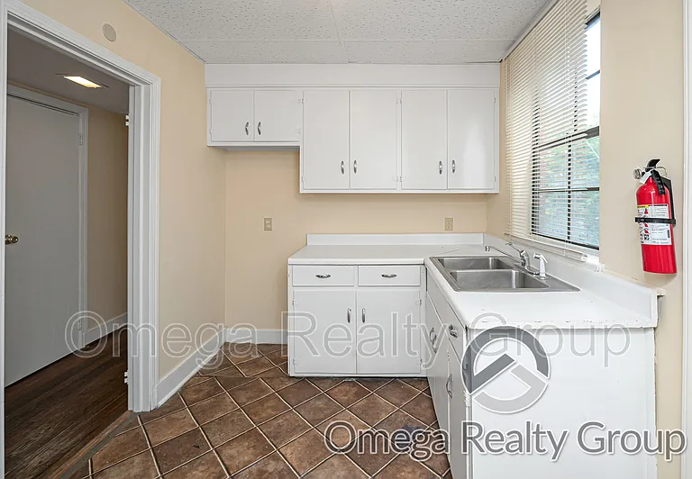 901 9th Ave S #7 — Photo 14