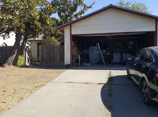 9426 Lansdowne Dr, Stockton, CA 95210