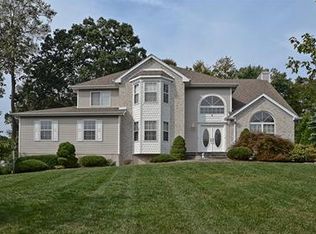 6 Patricia Ln, Rockaway, NJ 07866