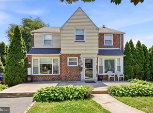 1646 Surrey Ln, Havertown, PA 19083