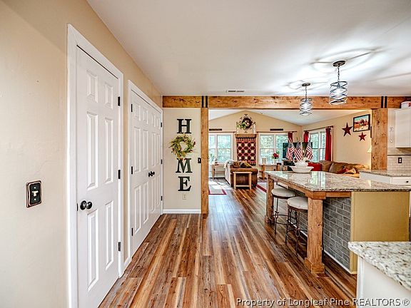 5th image of 452 Sweet Gum Dr