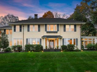 10 Oakland St, Wellesley, MA 02481